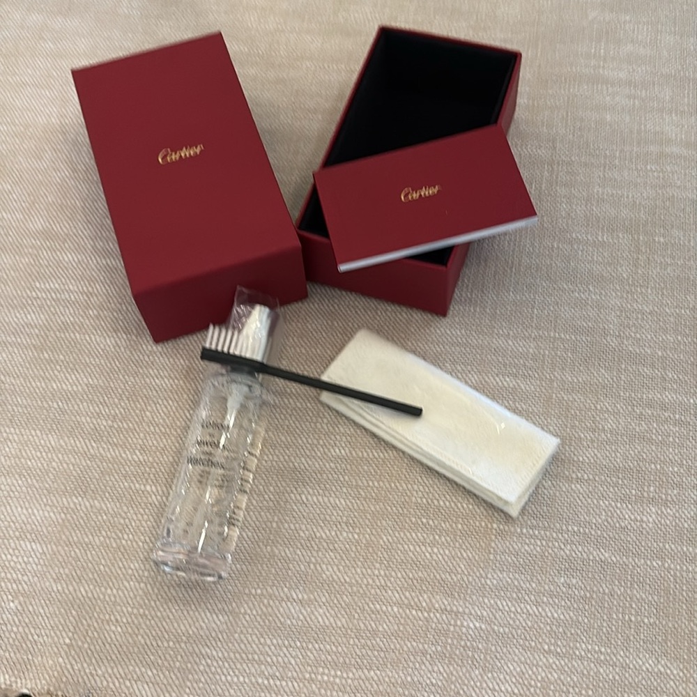 Cartier Red Box-Jewelry Cleaner with accessories - Picture 2 of 7